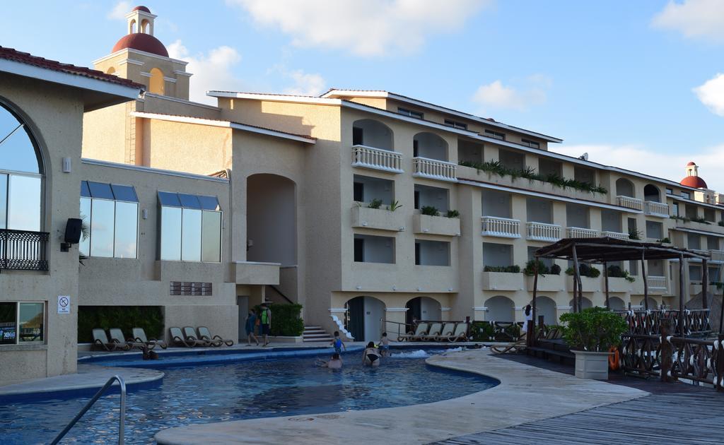 Hacienda Del Mar Condominio 205 Apartment