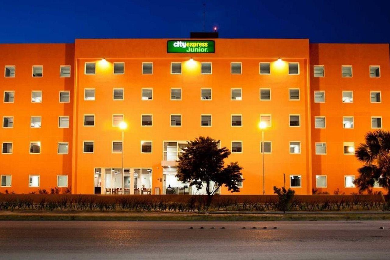 Express Junior By Marriott Aeropuerto Hotel 3*