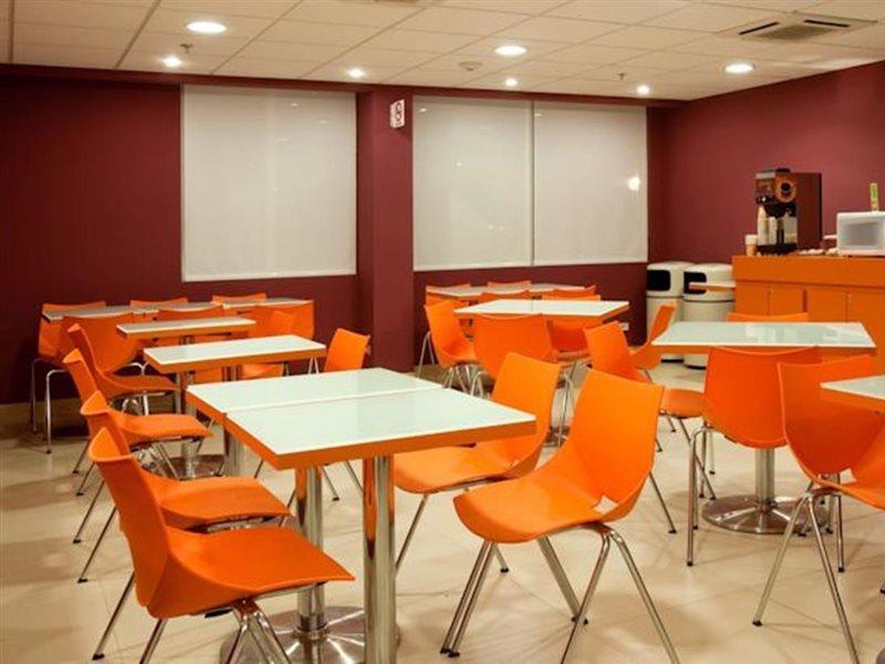 Hotel Express Junior By Marriott Mexicali