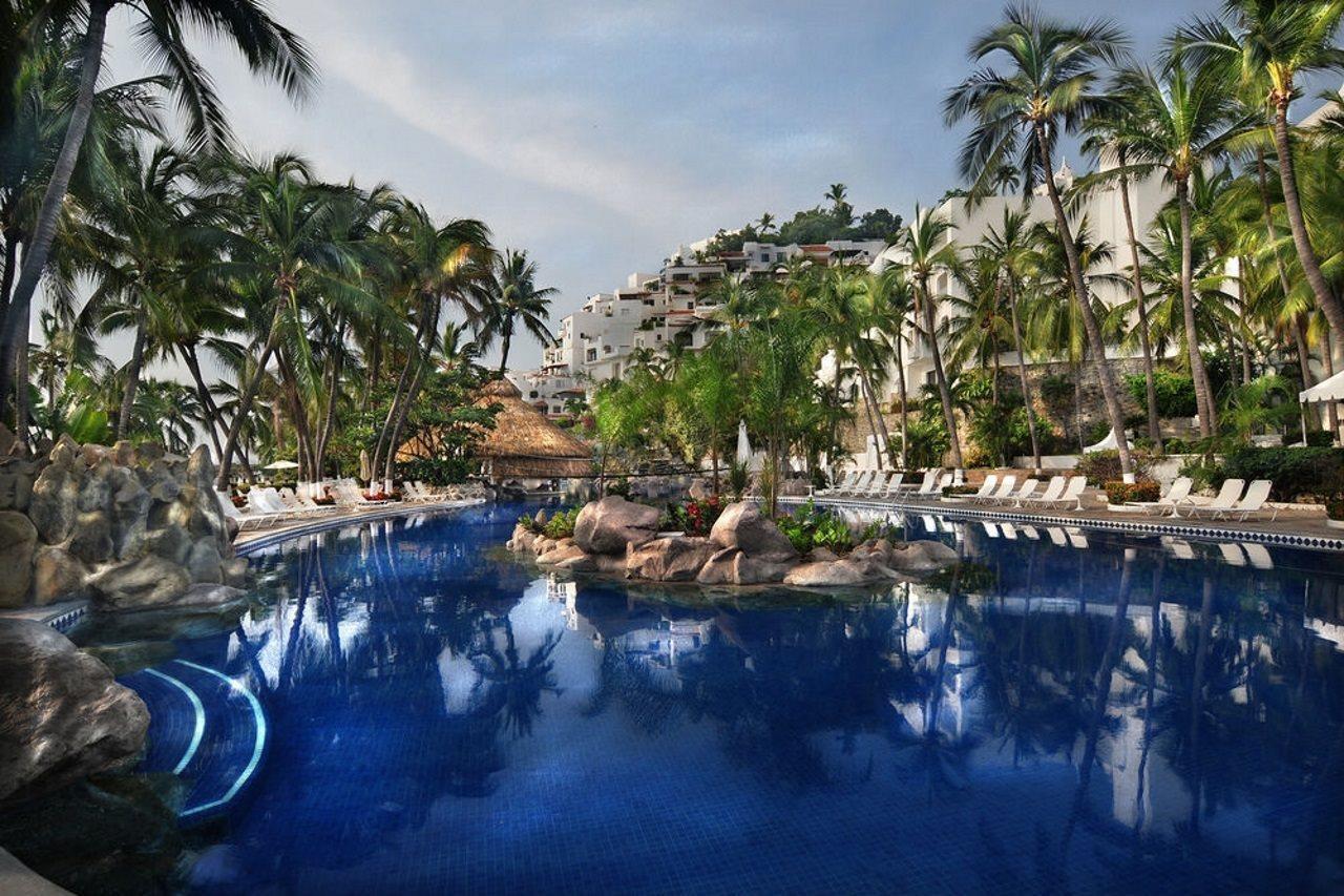 Hadas By Brisas Manzanillo