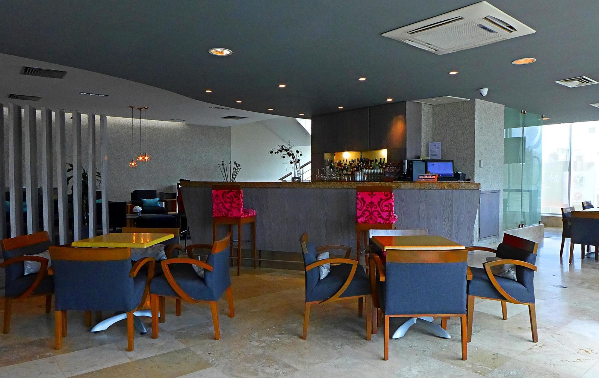 Rivoli Select 4*