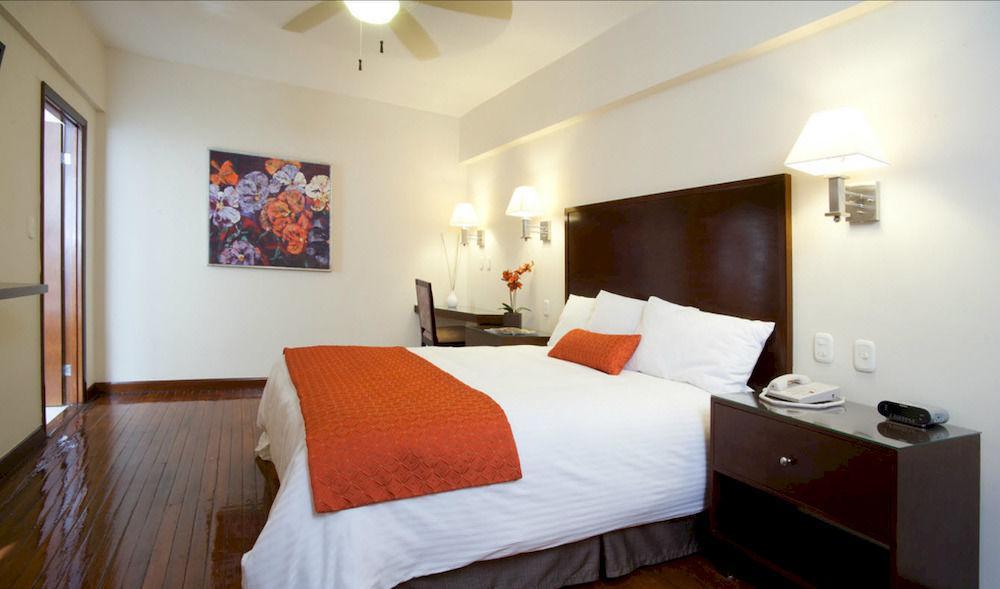 Hotel Plaza