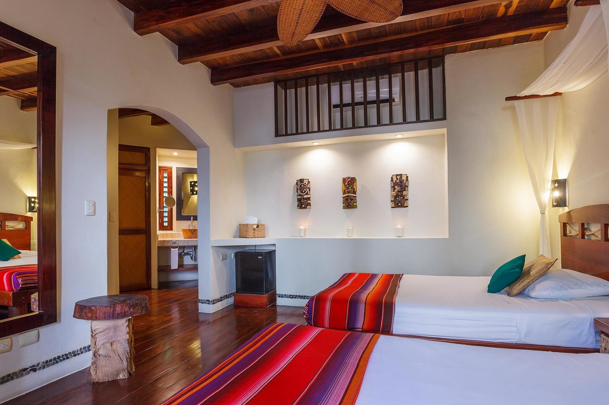 Hotel Hm Paraiso Del Mar 4*