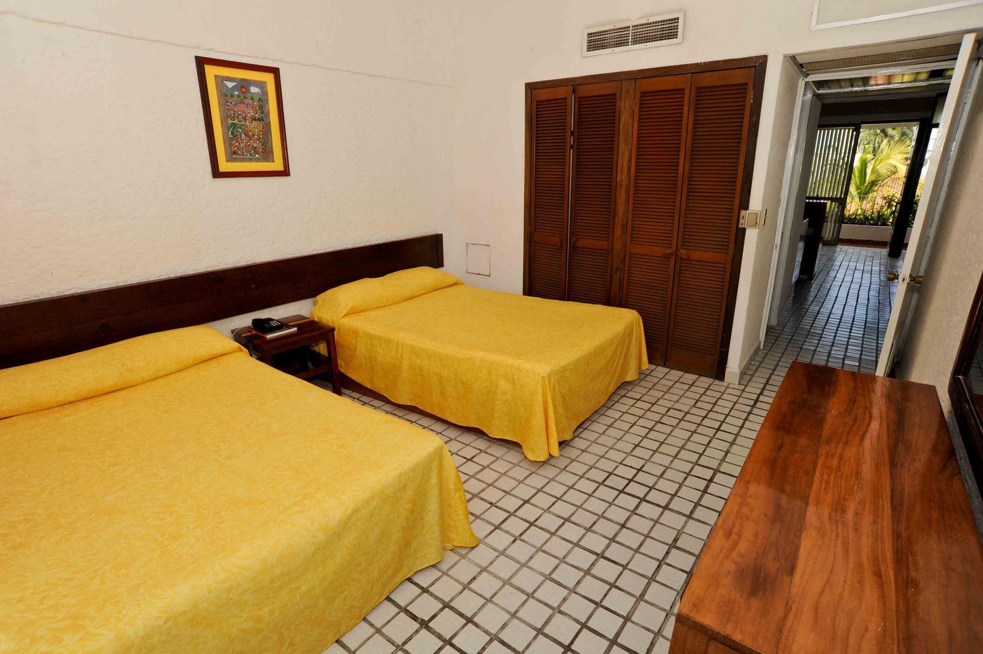 Paraiso Hotel 3*