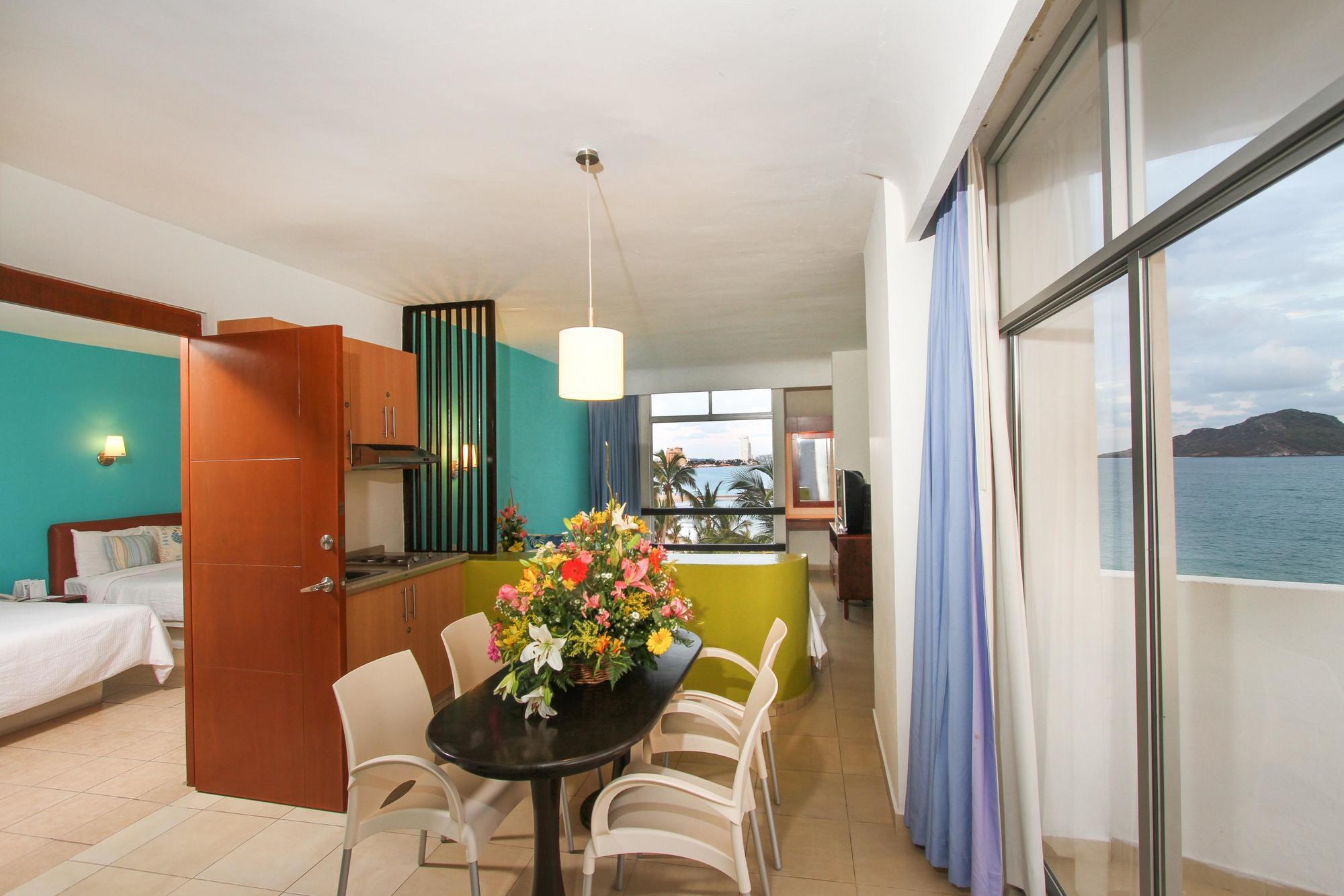 Oceano Palace Hotel Mazatlan