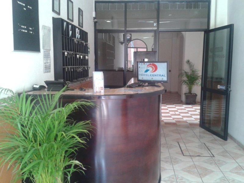 Hotel Central Hotel 3*