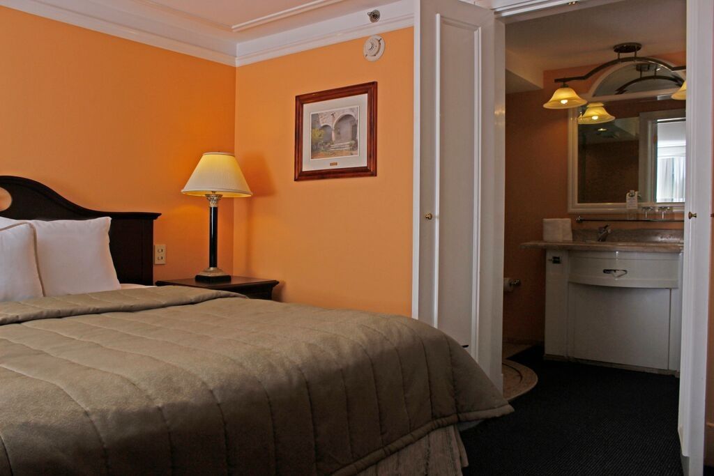 Hotel Krystal Satelite Maria Barbara