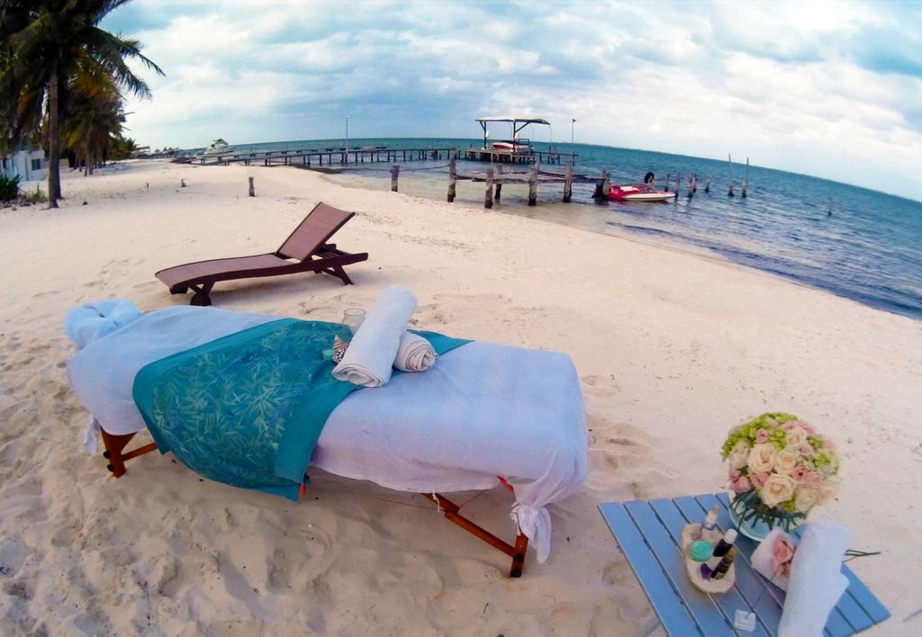 Mayambe Private Village Bed & Breakfast Cancun