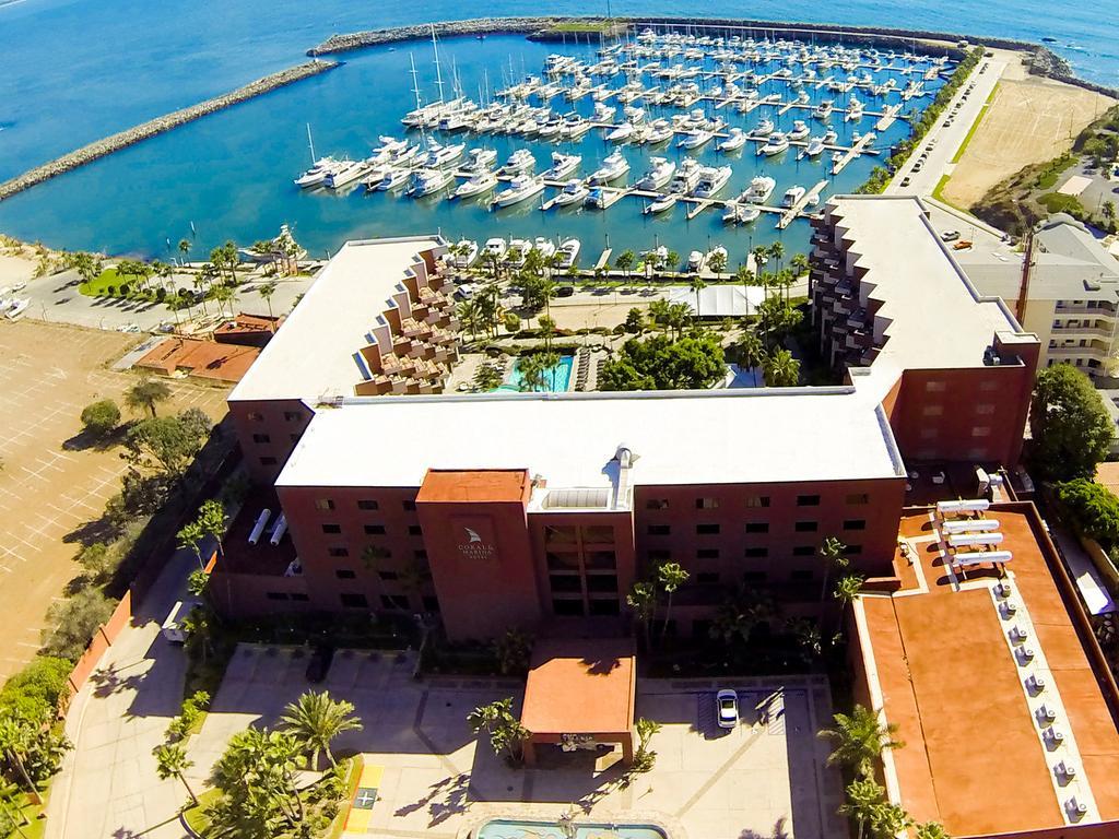 Coral & Marina Hotel 4*
