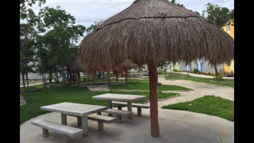 Modern Riviera Maya