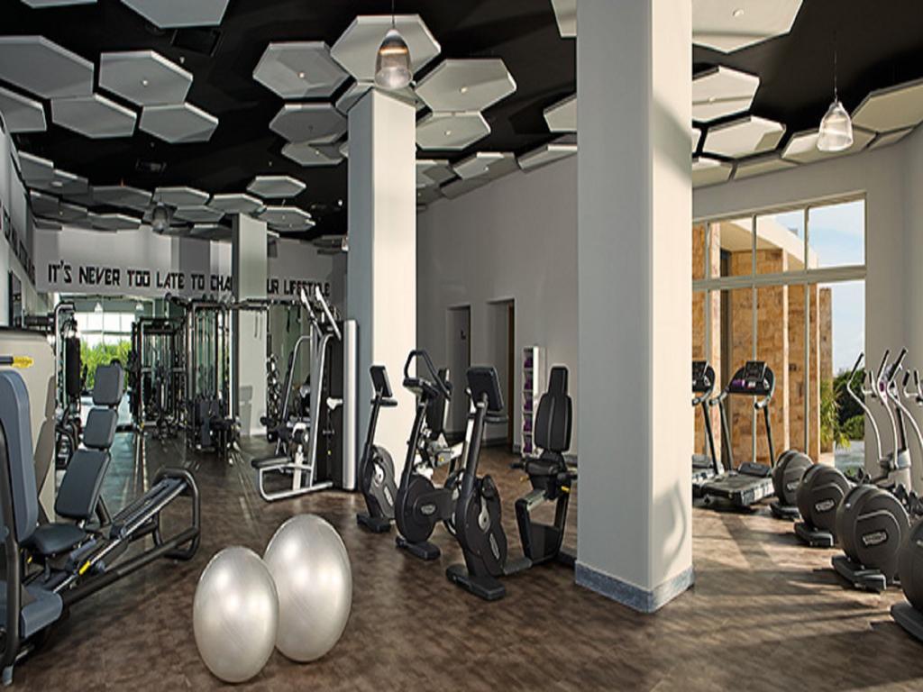Breathless Riviera Cancun & Spa Resort