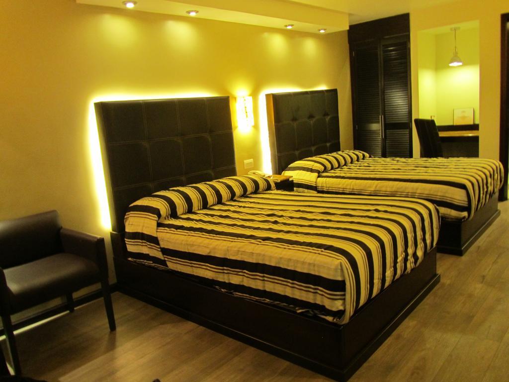Colonial Hotel 3*