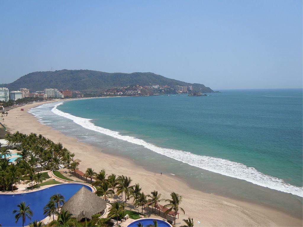 Apartment Bay View Grand Marina 1004s