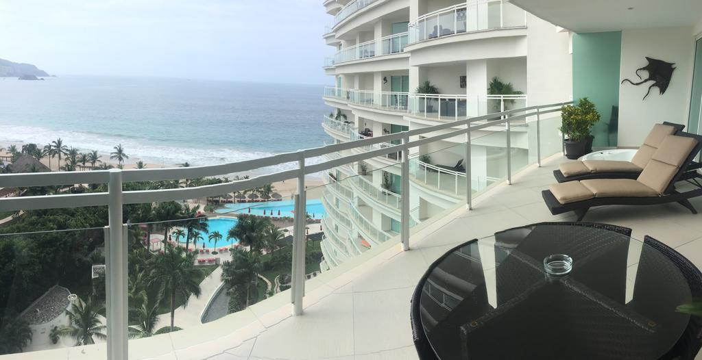 Apartment Bay View Grand Marina 1004s