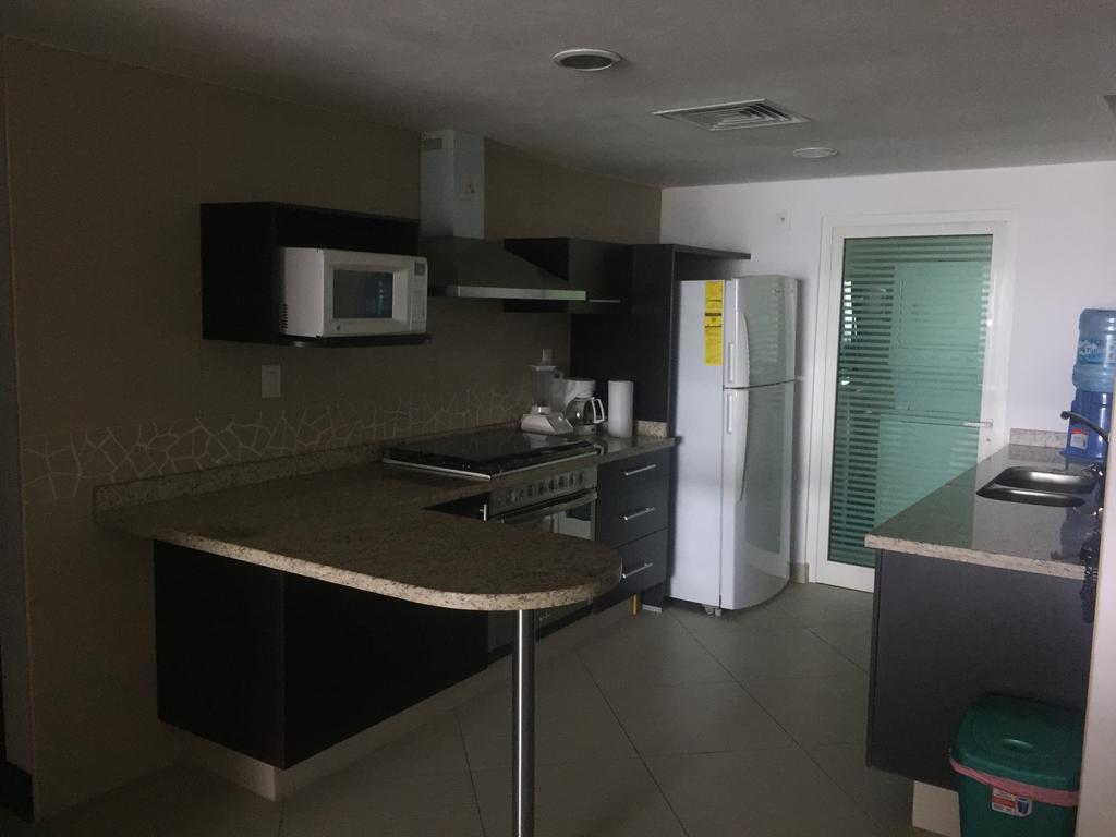 Bay View Grand Marina 1004s * Ixtapa (Guerrero)