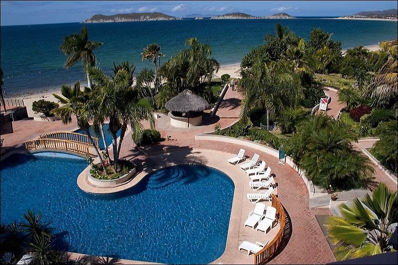 San Carlos Plaza & Hotel 4*