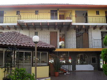 Hotel La Pinta 3*
