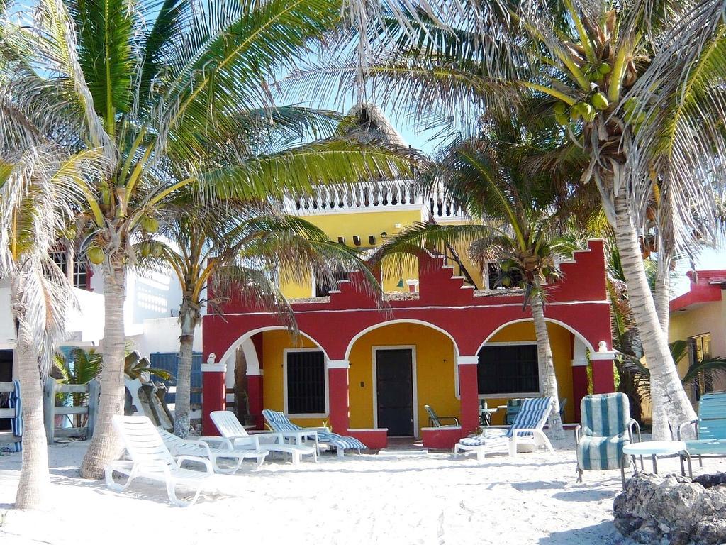 Beachfront Hacienda Del Cuyo Apartment