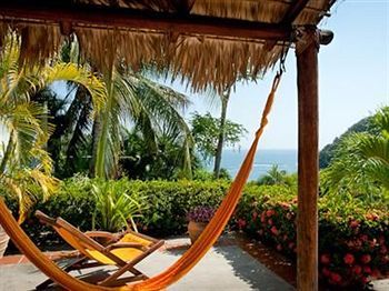 Agua Azul La Bed & Breakfast