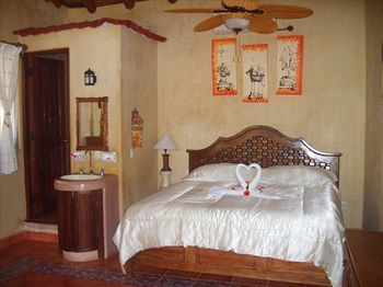 Tronco Bay Hotel
