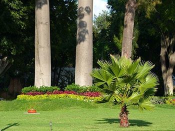 Hotel La Real 4*