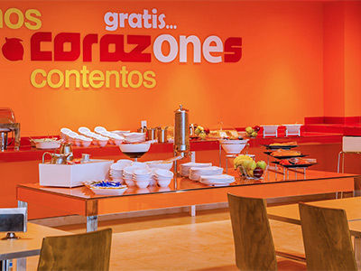 One 3* Monclova