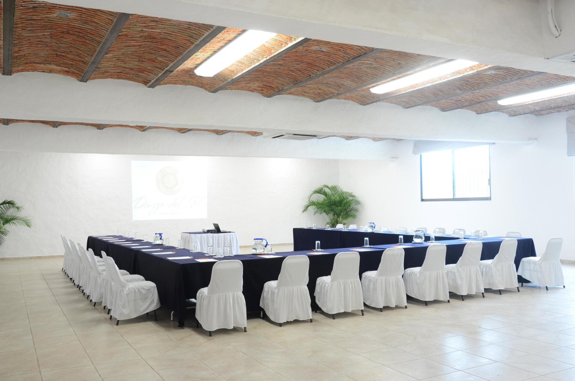 Hotel Danza Del Sol