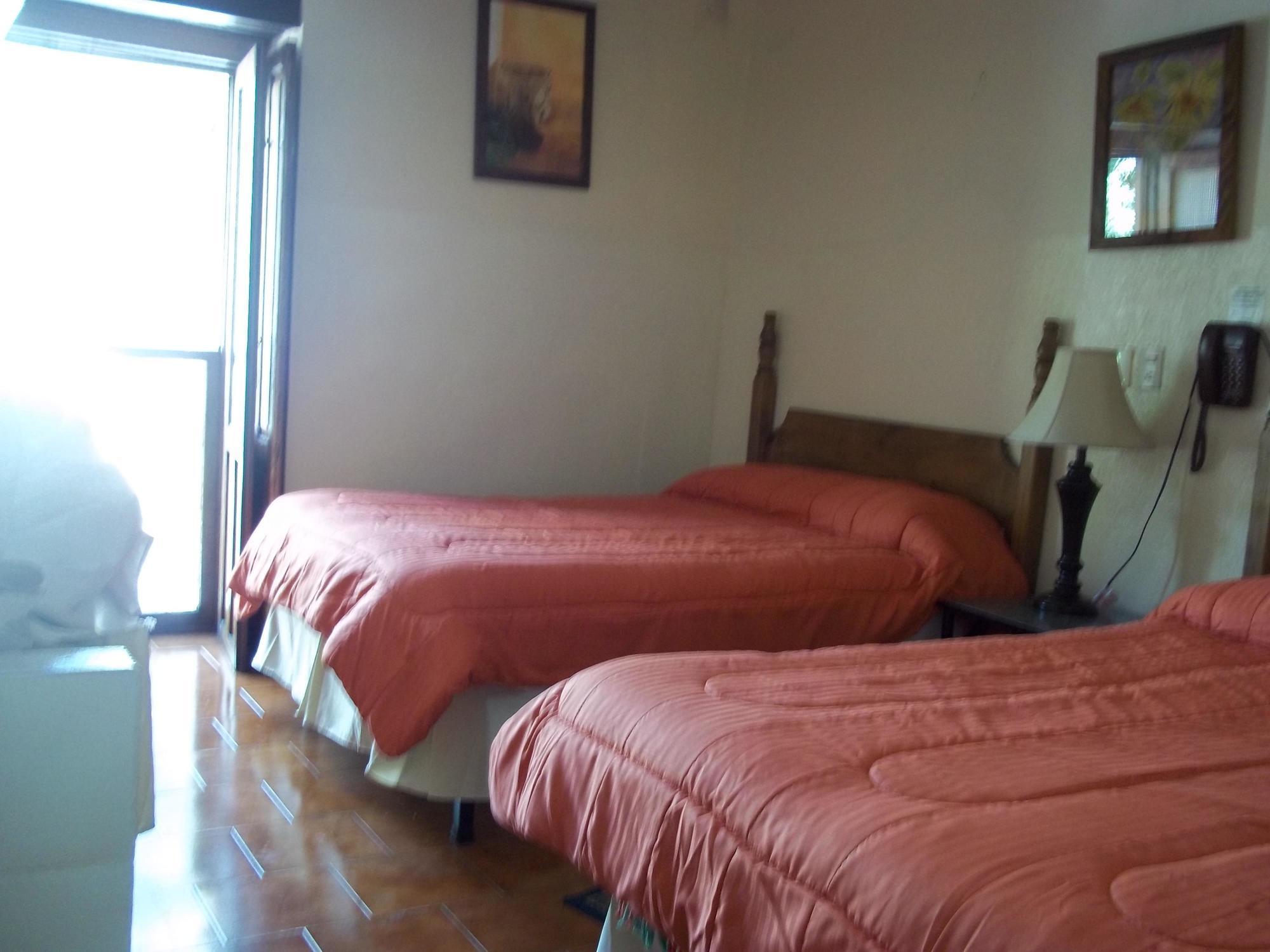 El Carmen, 3*