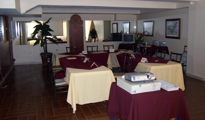 Grand Royal Hotel 3*