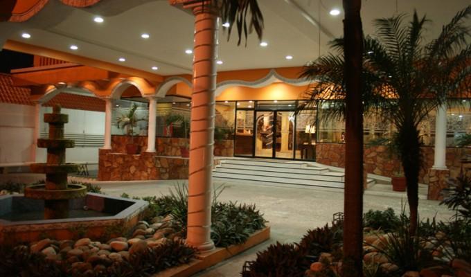 Hotel Grand Royal 3*