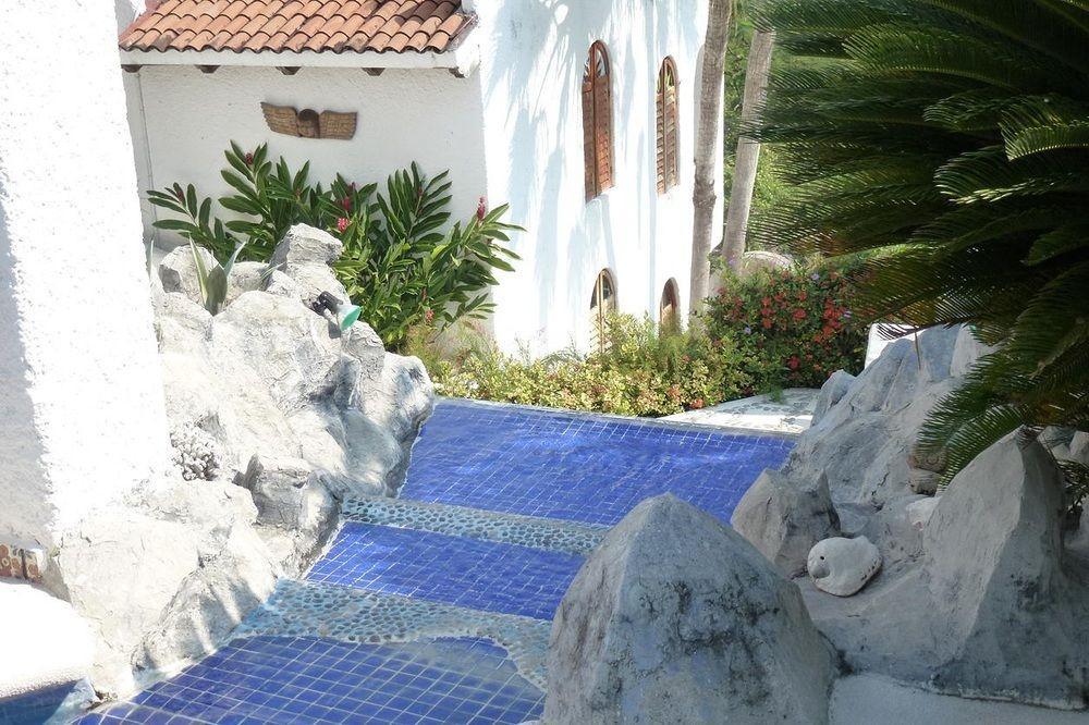 De La Roca Bed & Breakfast Zihuatanejo