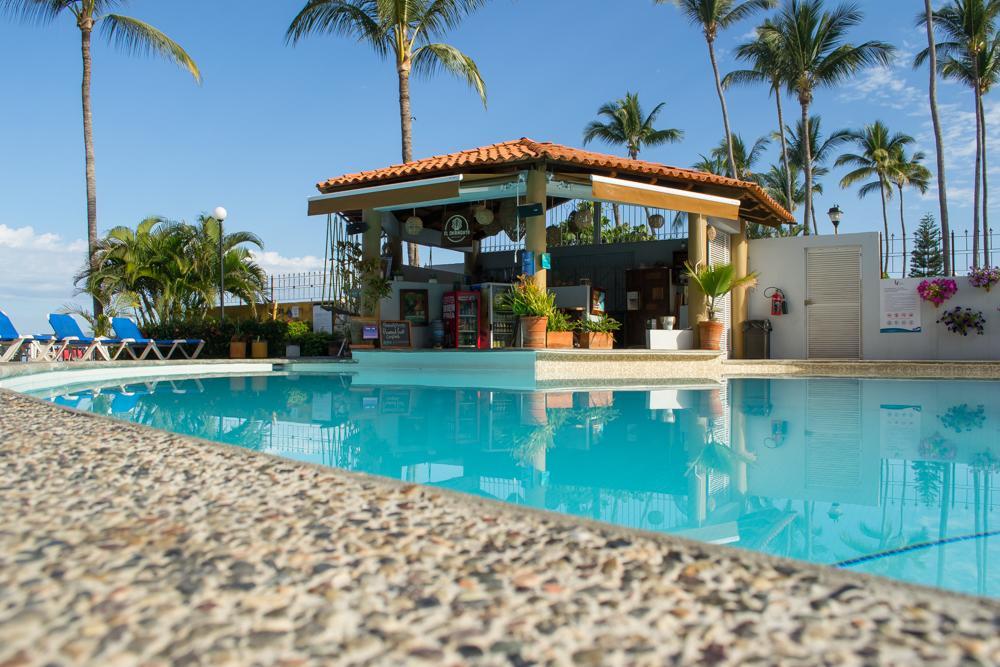 Cabanas Del Capitan Hotel