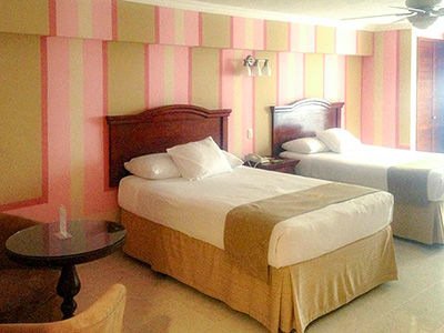 Plaza Colonial Hotel 4*