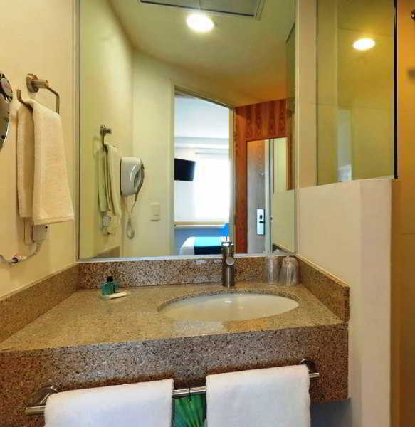 One Hotel Monclova