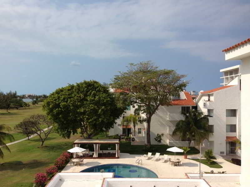 Gaviotas & Aparthotel Cancun
