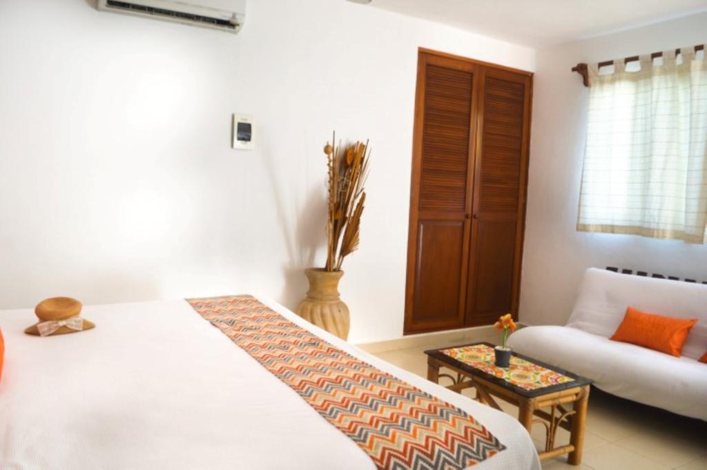 Arrecifes Aparthotel
