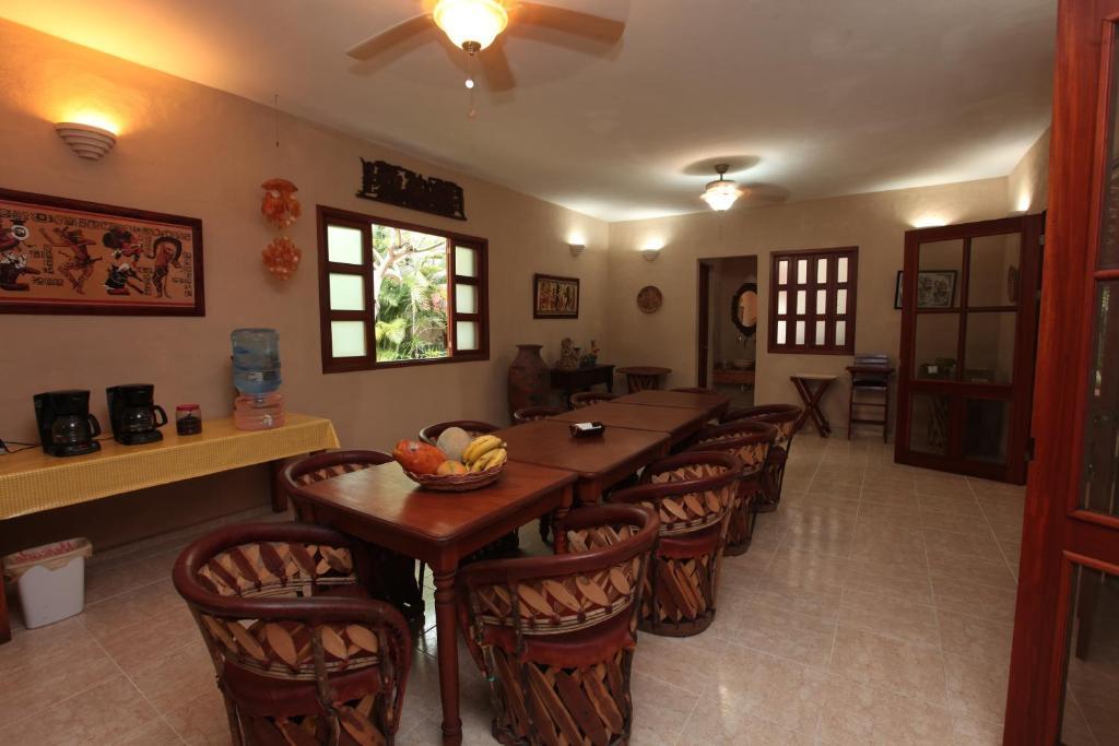 Casa Quetzal Hotel
