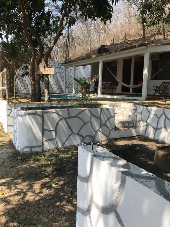 Casa Cedeno *
