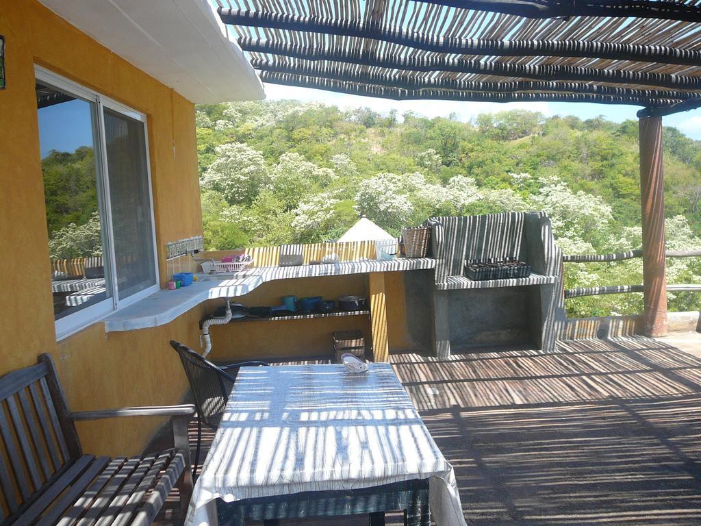 Casa Macondo Puerto Angel