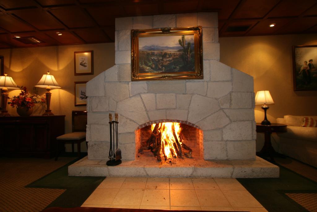 El Paraiso Hotel
