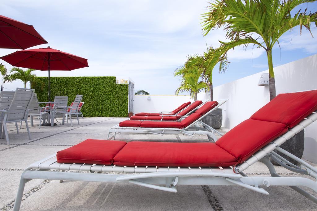 Itzaes By 5th Av Hotel 3*