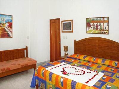 Mercedes Zihuatanejo