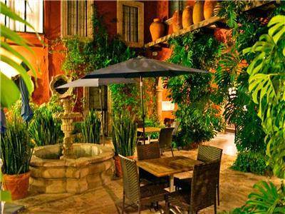 Casa Luna Boutique Hotel 3*