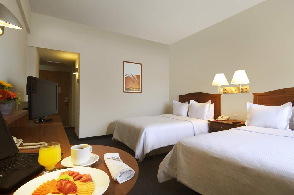 Fiesta Hotel 4*