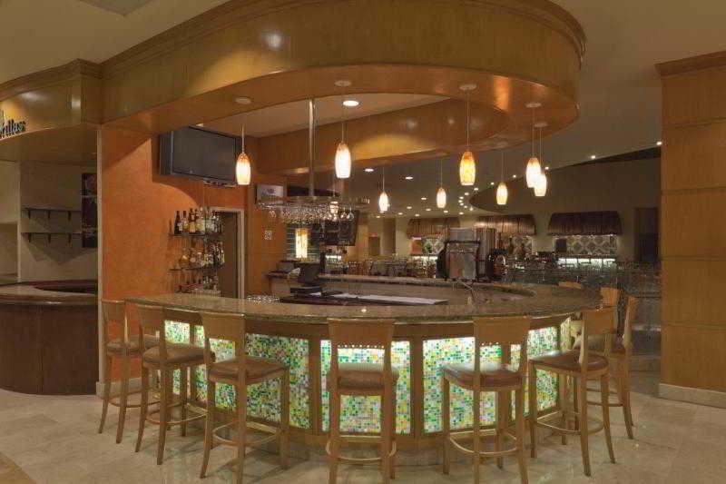 Crowne Plaza By Ihg 4*
