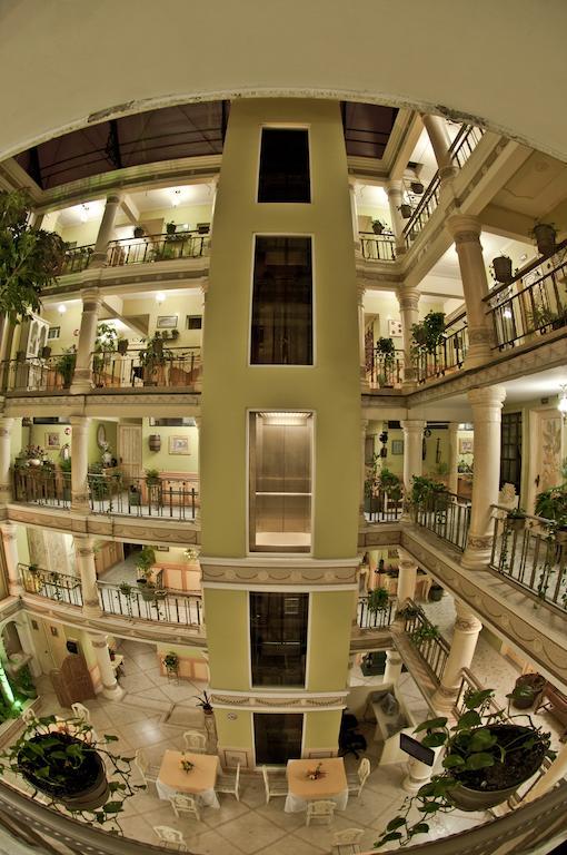 Hotel Margaritas Plaza Cristal 4*