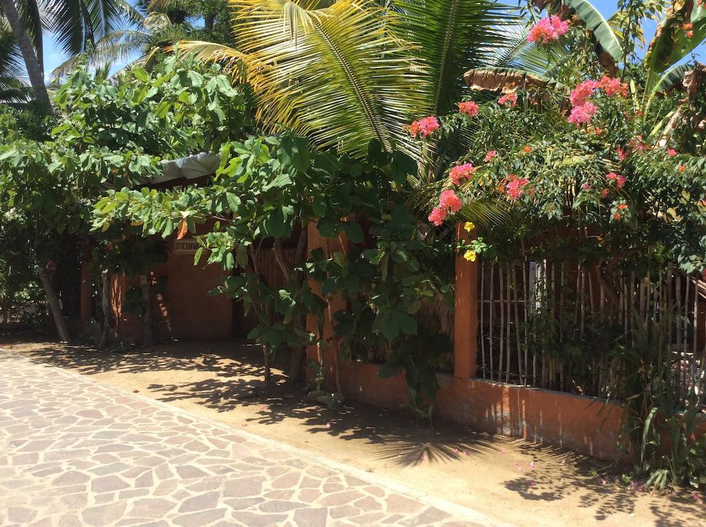 Jacalitos Inn