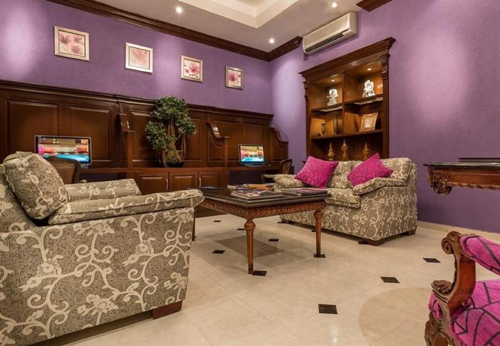 Hotel Plaza Colonial 4*