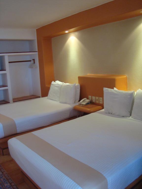 Mexicana 4* Zihuatanejo