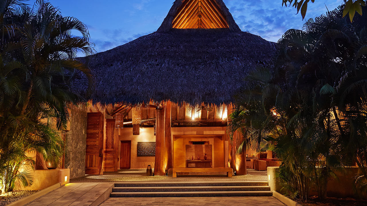 Thompson Zihuatanejo, A Resort, By Hyatt Zihuatanejo